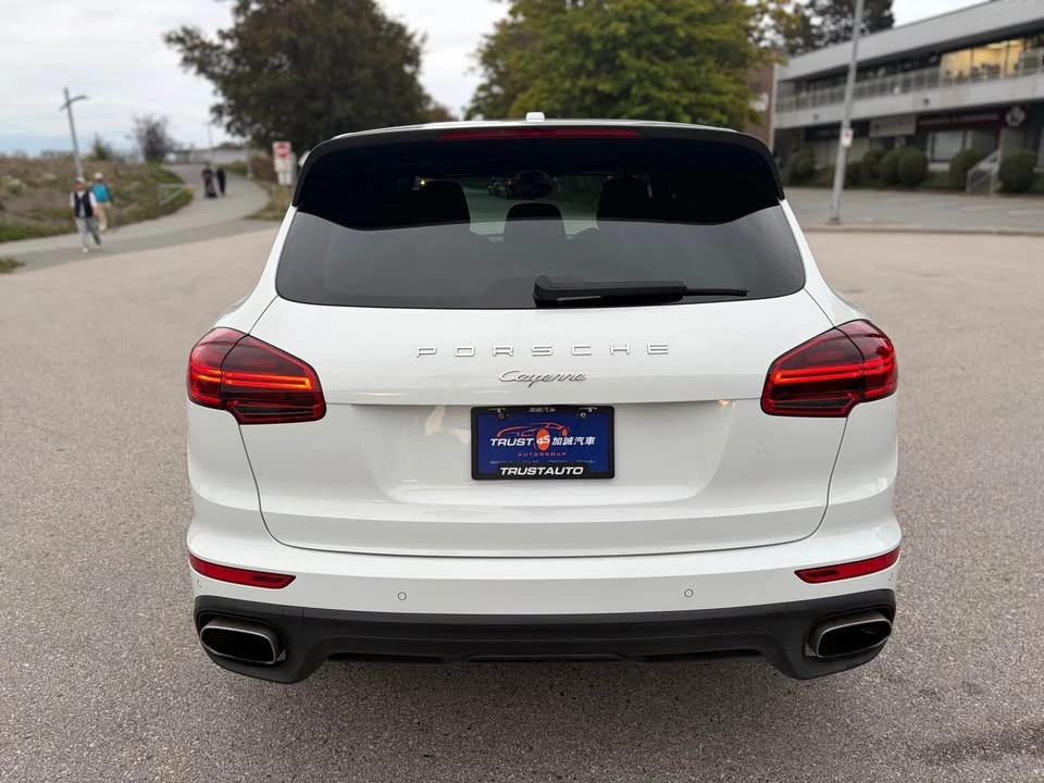 2017 Porsche 958 Cayenne - Image 4 of 19