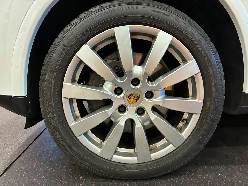 2017 Porsche 958 Cayenne - Image 19 of 20