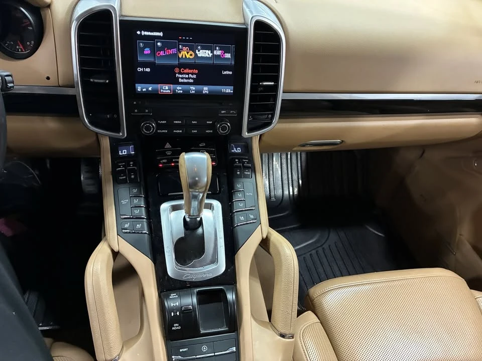 2017 Porsche 958 Cayenne - Image 17 of 20