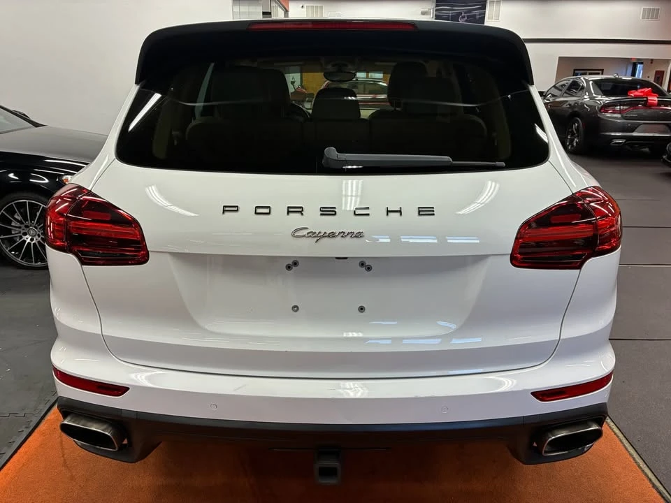 2017 Porsche 958 Cayenne - Image 5 of 20