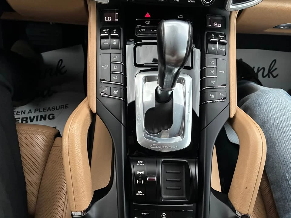 2017 Porsche 958 Cayenne - Image 14 of 14