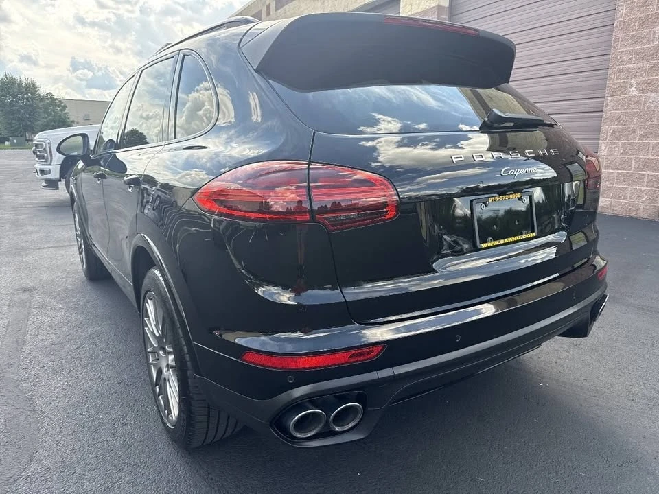 2017 Porsche 958 Cayenne - Image 13 of 19