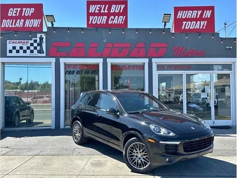 2017 Porsche Cayenne Platinum Edition