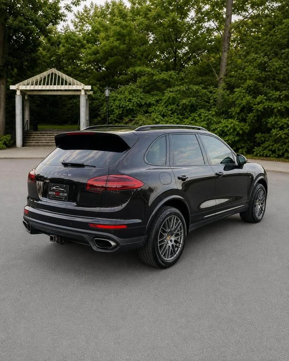 2017 Porsche 958 Cayenne - Image 6 of 13