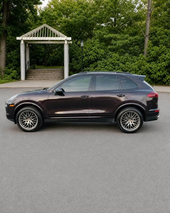 2017 Porsche 958 Cayenne - Image 3 of 13