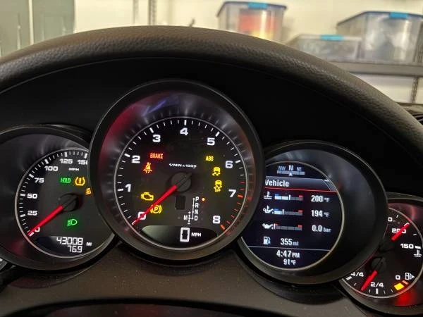 2017 Porsche 958 Cayenne S - Image 14 of 14