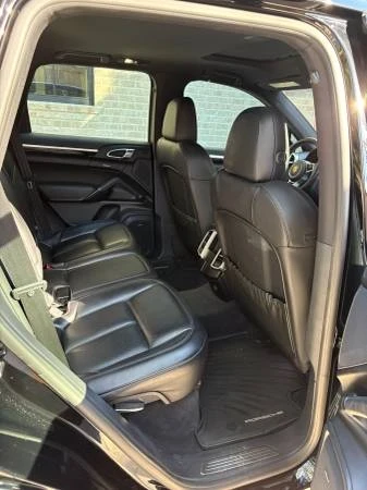 2017 Porsche 958 Cayenne S - Image 11 of 14