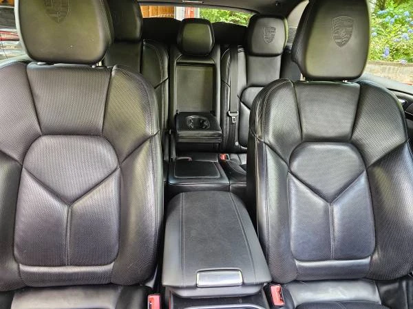 2017 Porsche 958 Cayenne - Image 15 of 16