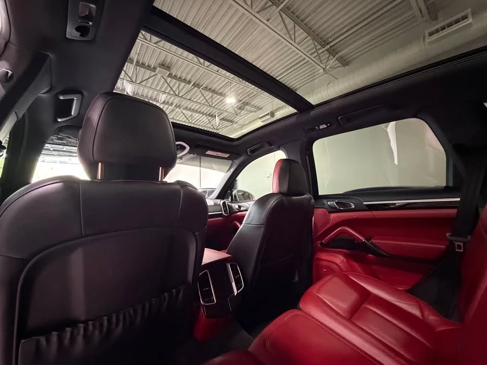 2017 Porsche 958 Cayenne - Image 13 of 19