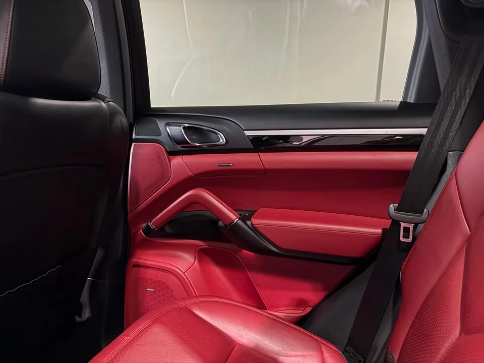 2017 Porsche 958 Cayenne - Image 15 of 19