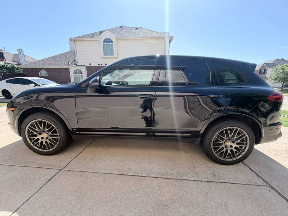 2017 Porsche 958 Cayenne - Image 8 of 20