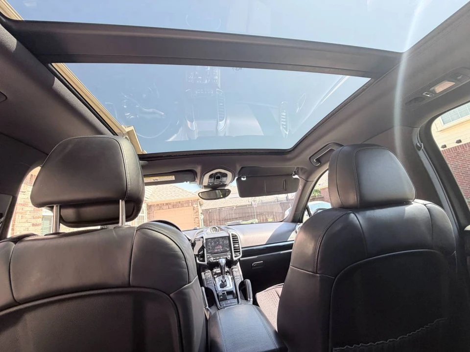 2017 Porsche 958 Cayenne - Image 15 of 20