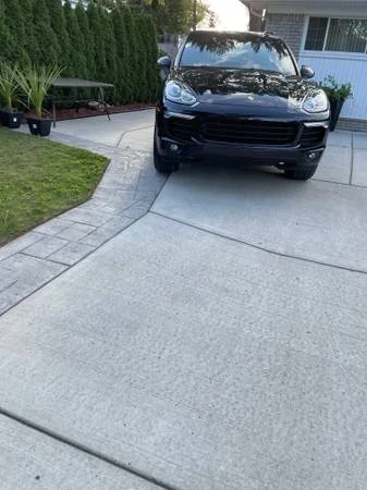 2017 Porsche 958 Cayenne - Image 2 of 10