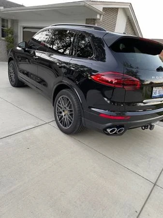 2017 Porsche 958 Cayenne - Image 5 of 10