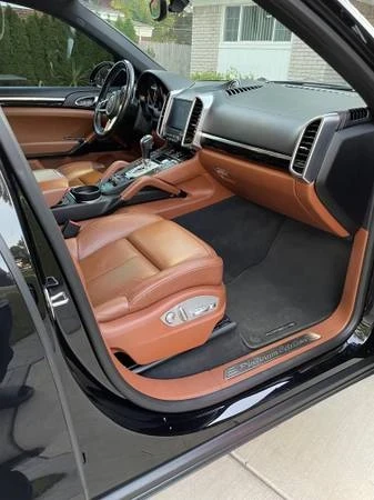 2017 Porsche 958 Cayenne - Image 7 of 10