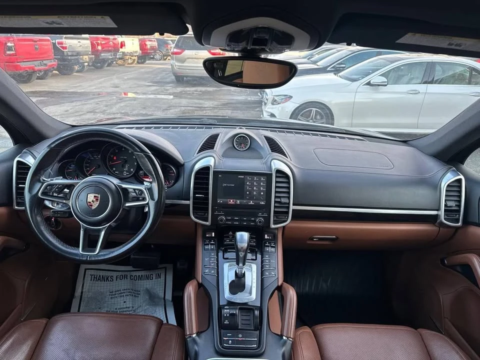 2017 Porsche 958 Cayenne - Image 15 of 20
