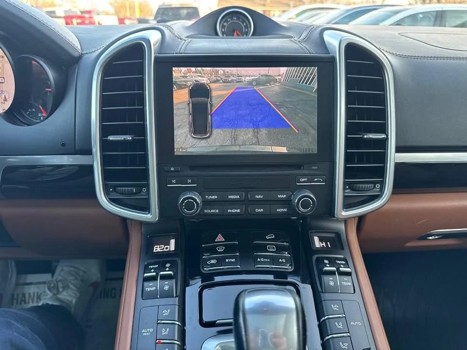 2017 Porsche 958 Cayenne - Image 18 of 20