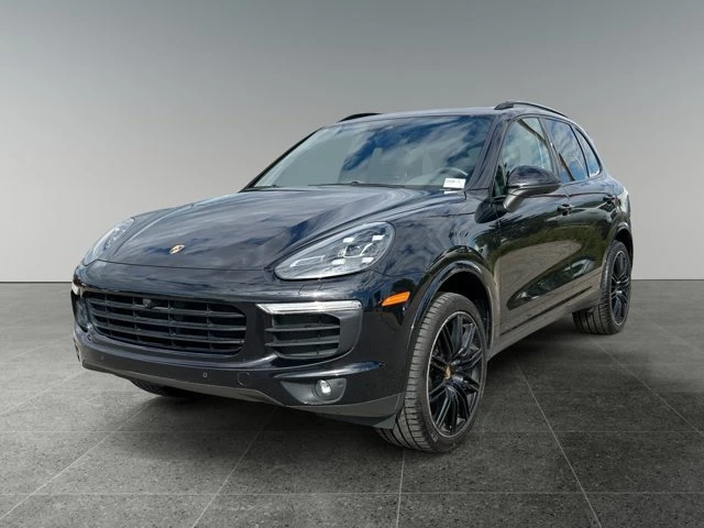 2017 Porsche 958 Cayenne - Image 2 of 5