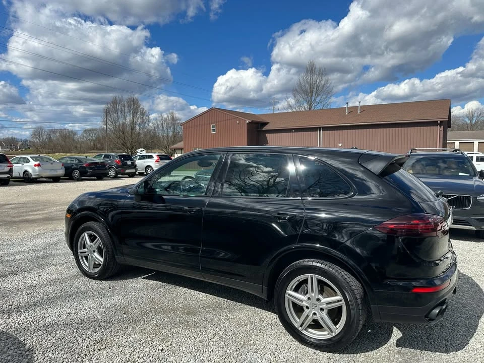2017 Porsche 958 Cayenne - Image 7 of 20