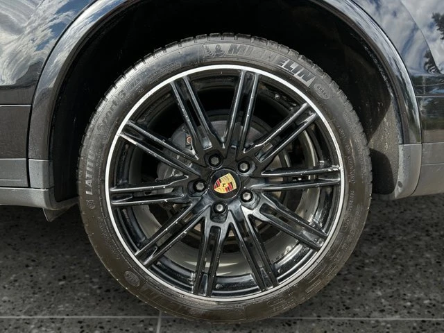 2017 Porsche 958 Cayenne - Image 5 of 5