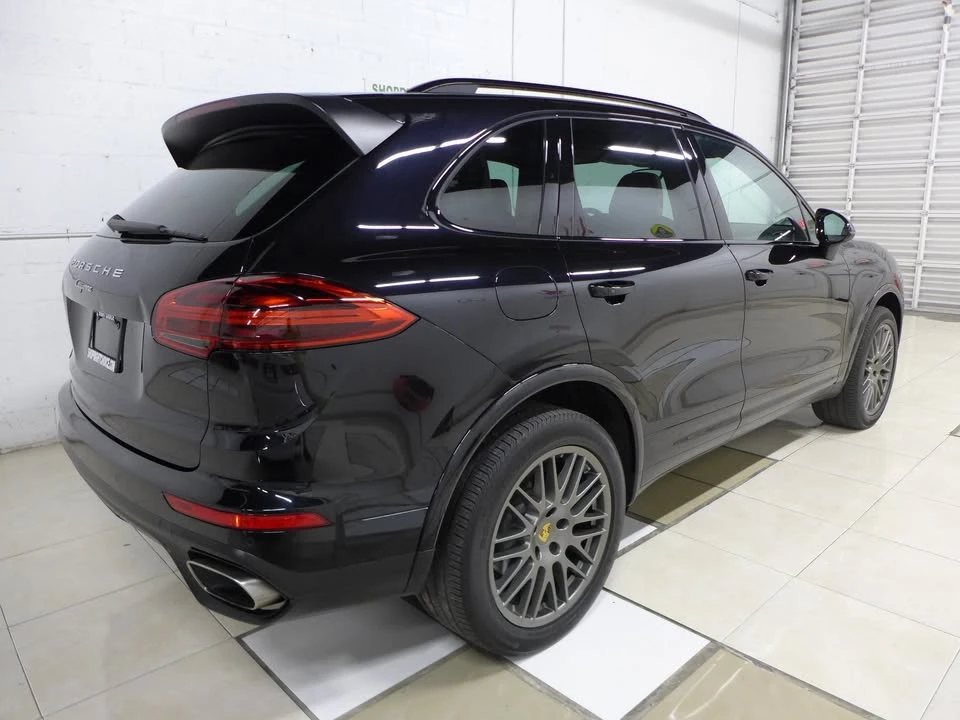 2017 Porsche 958 Cayenne - Image 2 of 20