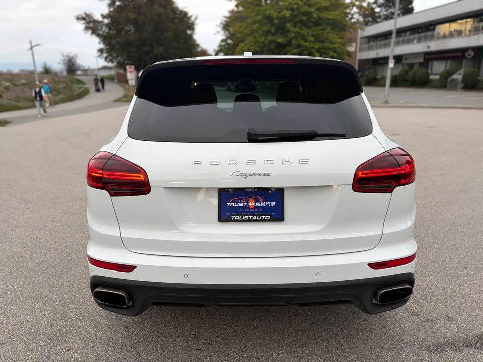 2017 Porsche 958 Cayenne - Image 7 of 19