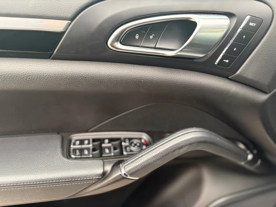 2017 Porsche 958 Cayenne - Image 19 of 19