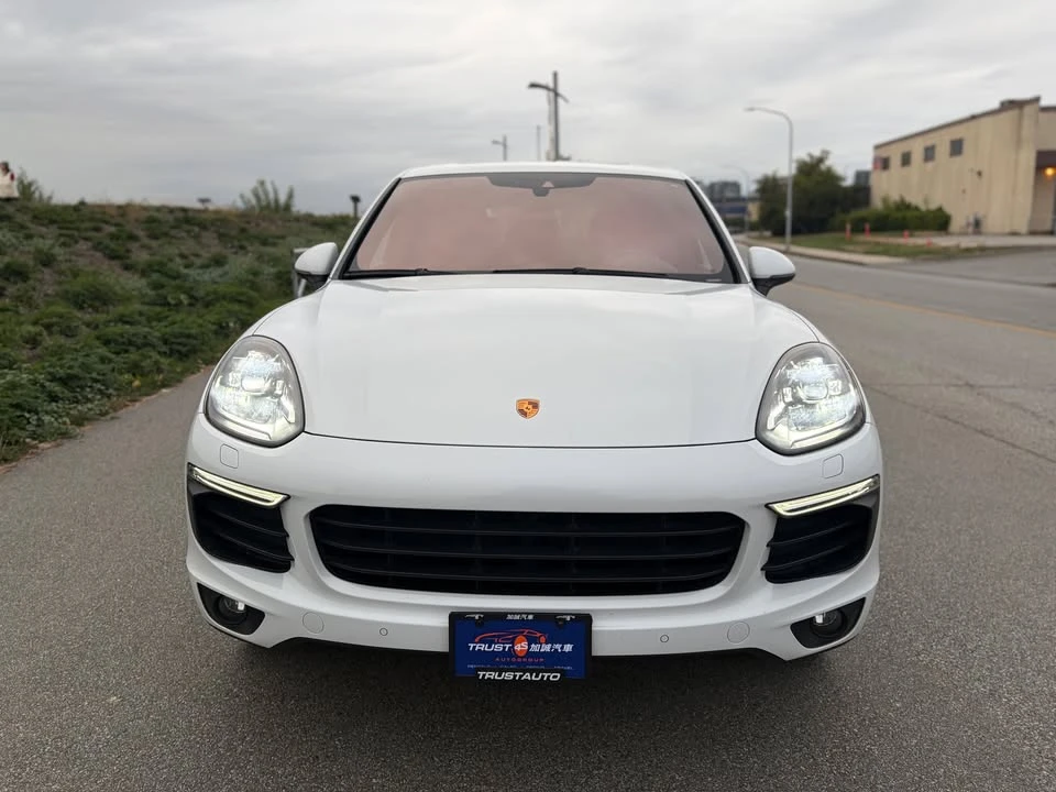 2017 Porsche 958 Cayenne - Image 2 of 19