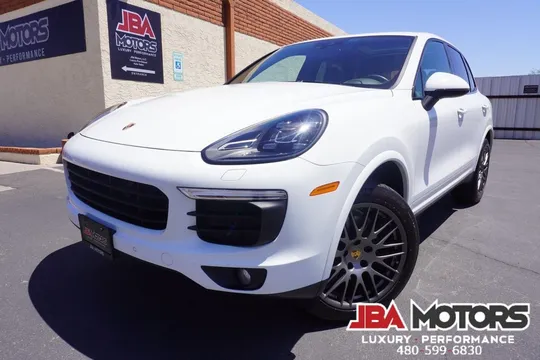 2017 Porsche Cayenne Platinum Edition