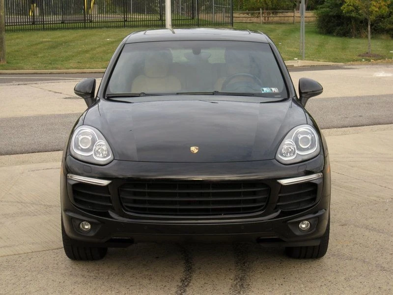 2017 Porsche 958 Cayenne - Image 5 of 12