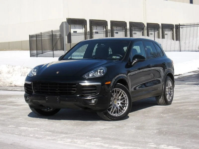 2017 Porsche 958 Cayenne - Image 3 of 12