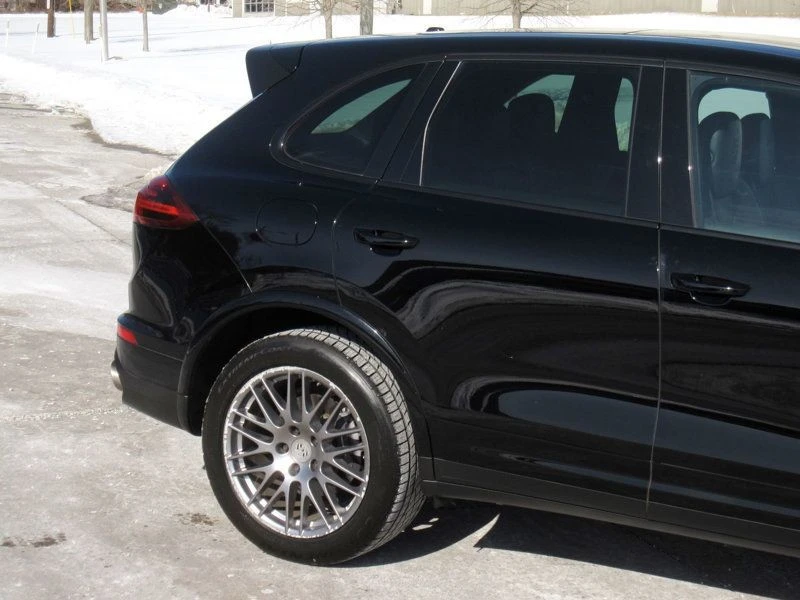 2017 Porsche 958 Cayenne - Image 11 of 12