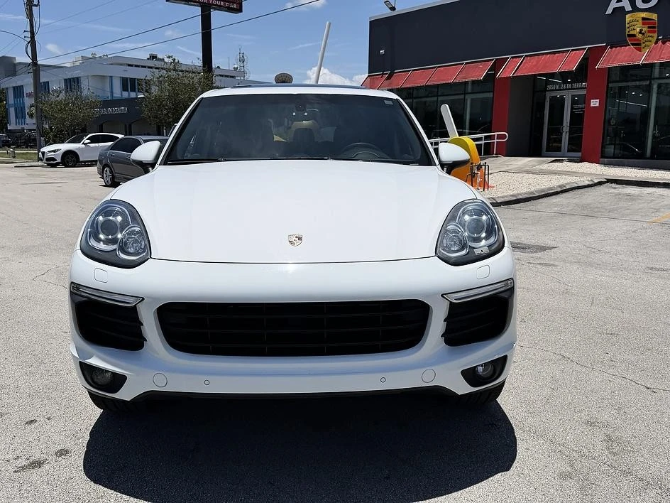 2017 Porsche 958 Cayenne - Image 7 of 28
