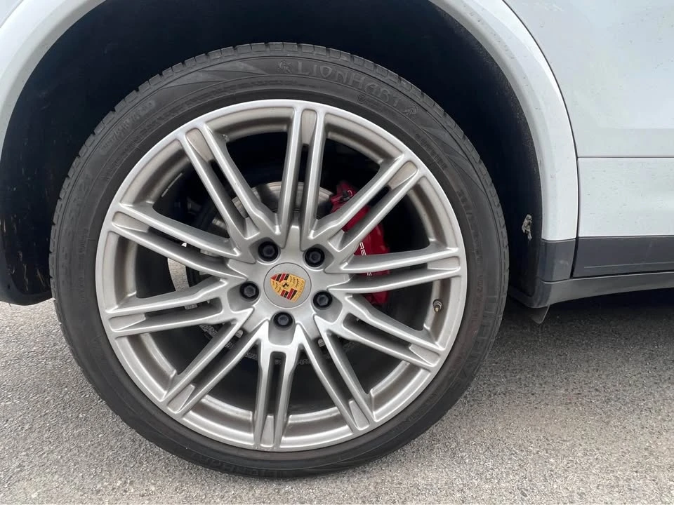 2017 Porsche 958 Cayenne - Image 18 of 20