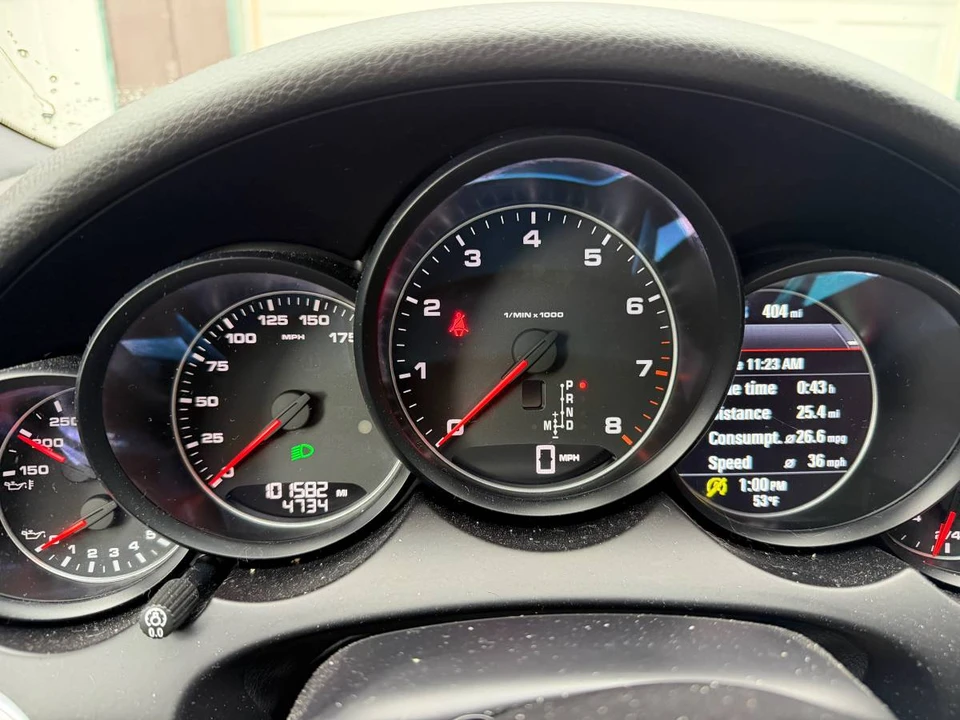 2017 Porsche 958 Cayenne - Image 3 of 7