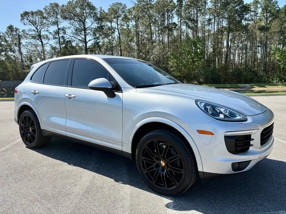 2017 Porsche 958 Cayenne - Image 4 of 20