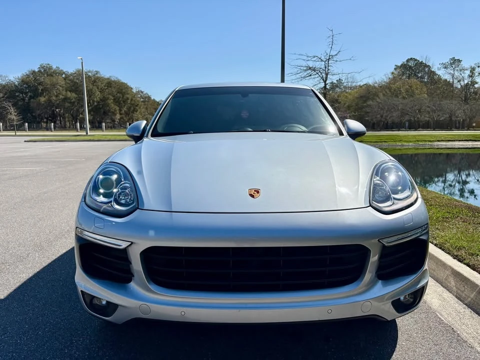 2017 Porsche 958 Cayenne - Image 10 of 20