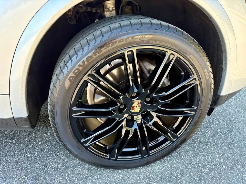 2017 Porsche 958 Cayenne - Image 12 of 20