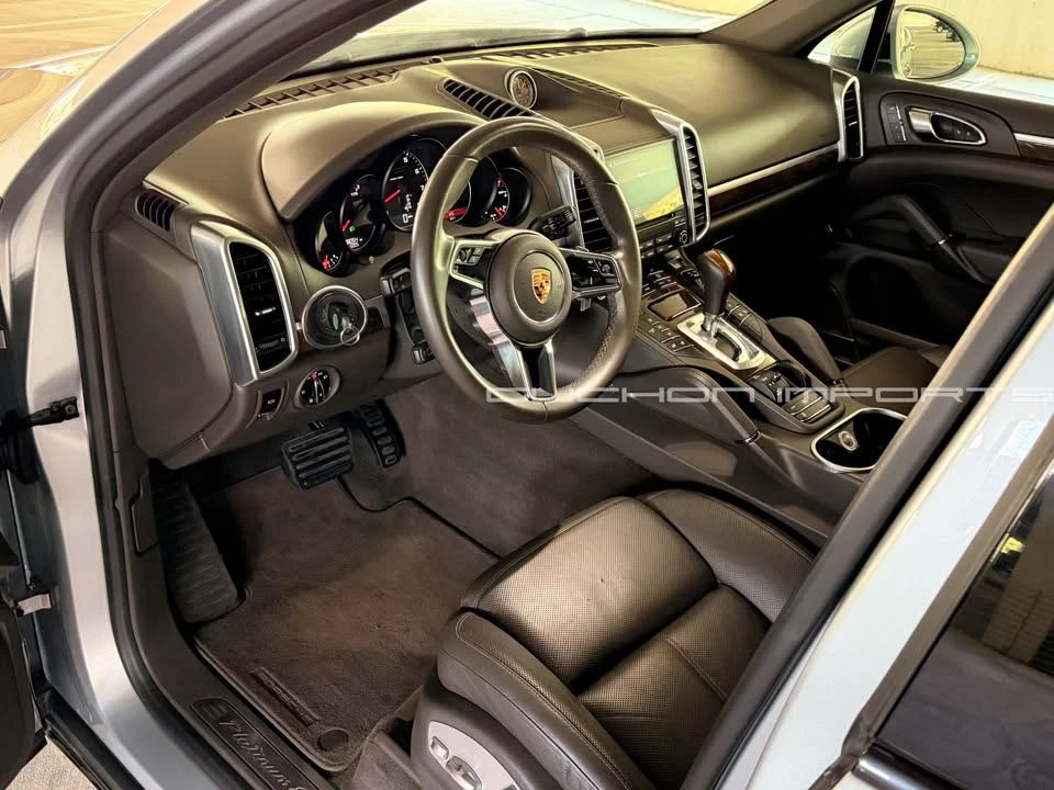 2017 Porsche 958 Cayenne - Image 11 of 20