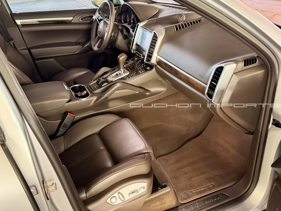 2017 Porsche 958 Cayenne - Image 15 of 20