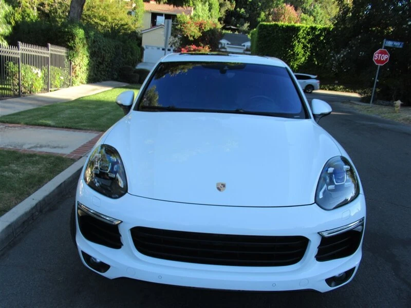 2017 Porsche 958 Cayenne - Image 14 of 20
