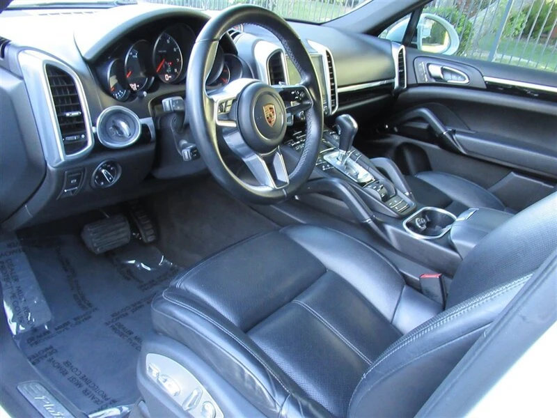 2017 Porsche 958 Cayenne - Image 18 of 20