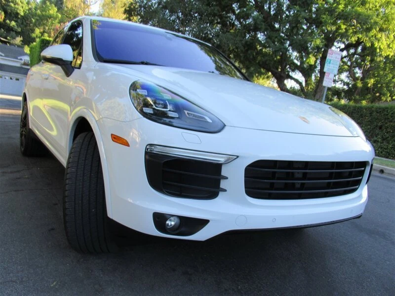 2017 Porsche 958 Cayenne - Image 15 of 20