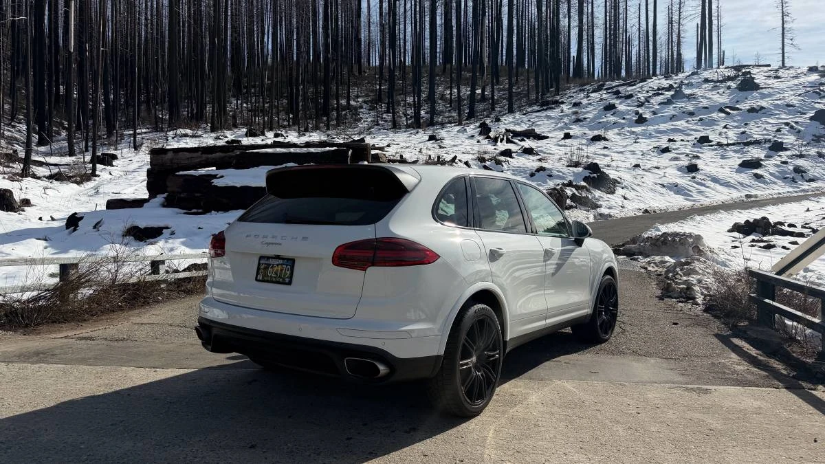 2017 Porsche 958 Cayenne - Image 15 of 16