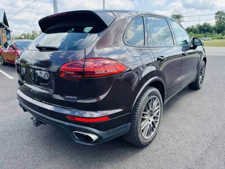2017 Porsche 958 Cayenne - Image 5 of 7