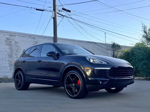 2017 Porsche Cayenne Platinum Edition Sport Utility 4D