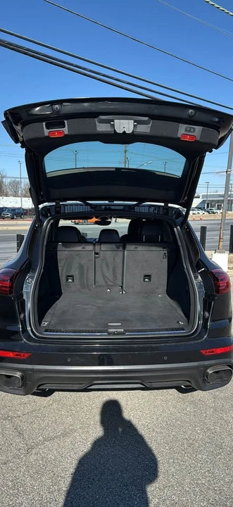 2017 Porsche 958 Cayenne - Image 15 of 18