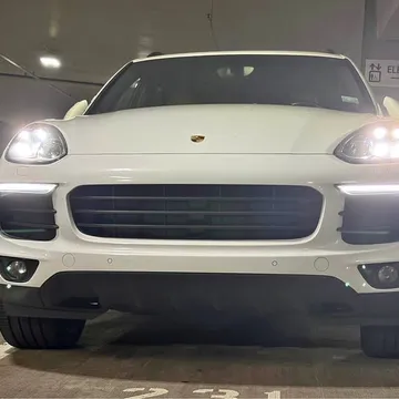 2017 Porsche Cayenne Platinum Edition Sport Utility 4D