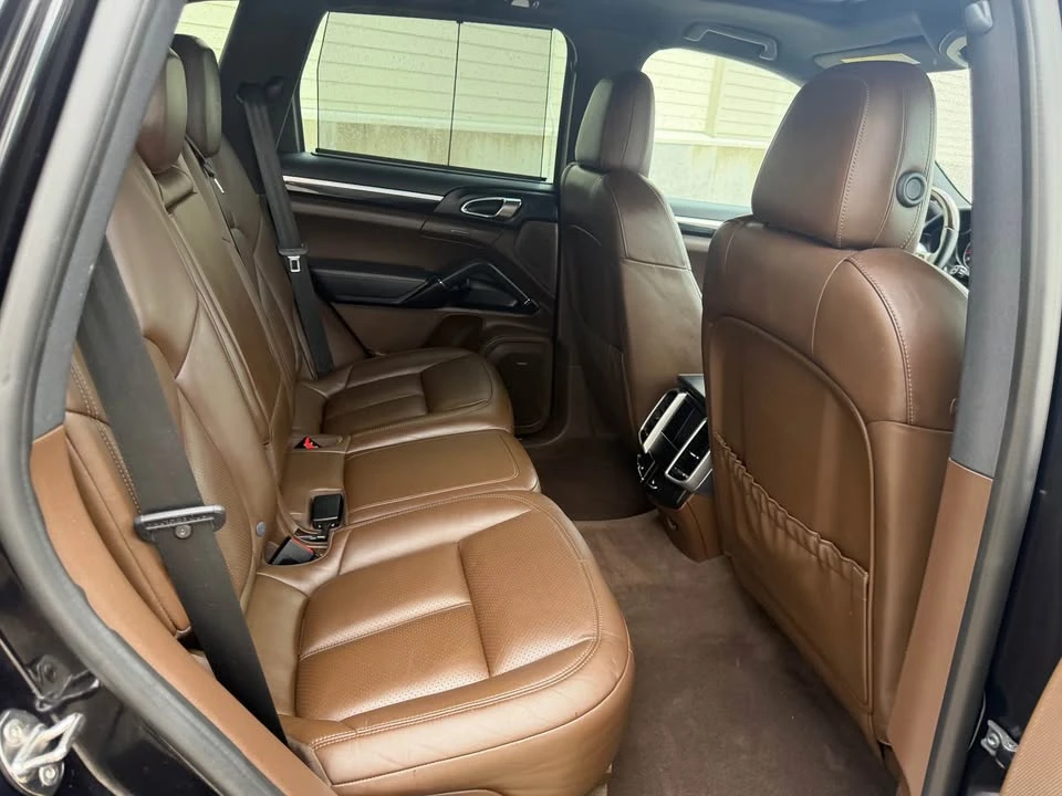 2017 Porsche 958 Cayenne - Image 18 of 20