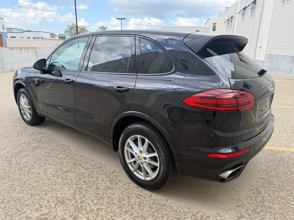 2017 Porsche 958 Cayenne - Image 4 of 20